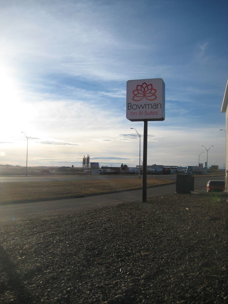 Bowman Inn And Suites Экстерьер фото